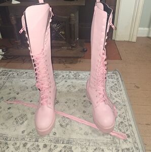 SUGAR THRILLZ OBSIDIAN BUBBLE GUM PINK 2 POCKET COMBAT BOOTS SIZE 11